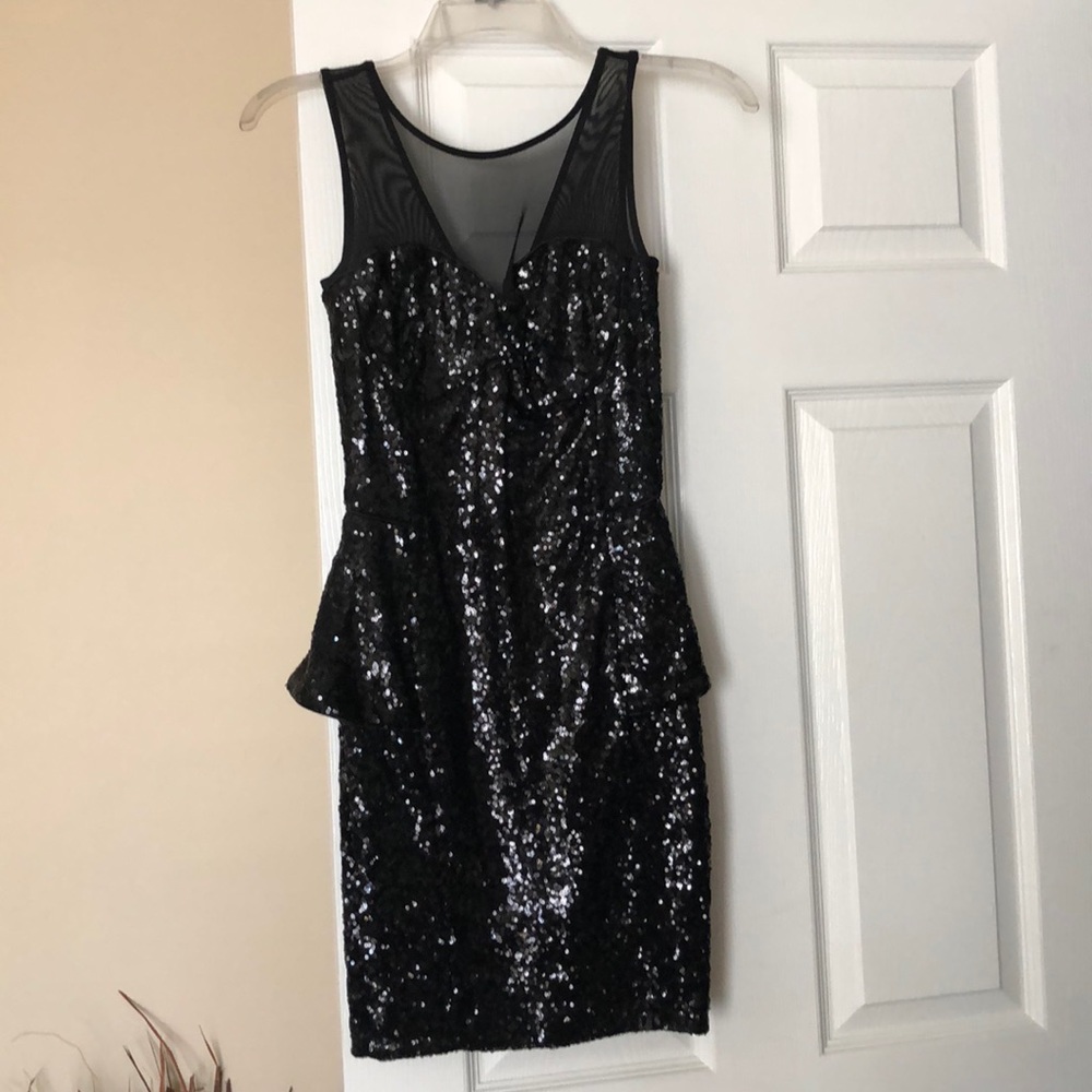 Bebe dress
